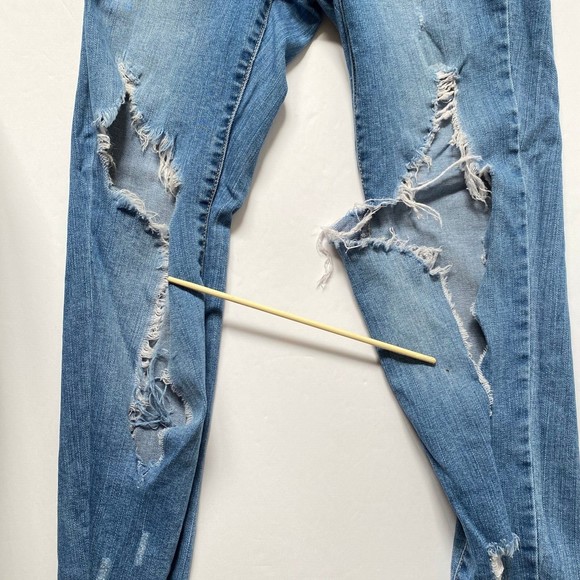 Cello Jeans Womens Junior Size 3 Blue Medium Wash Distressed Skinny Stretch - Picture 2 of 16